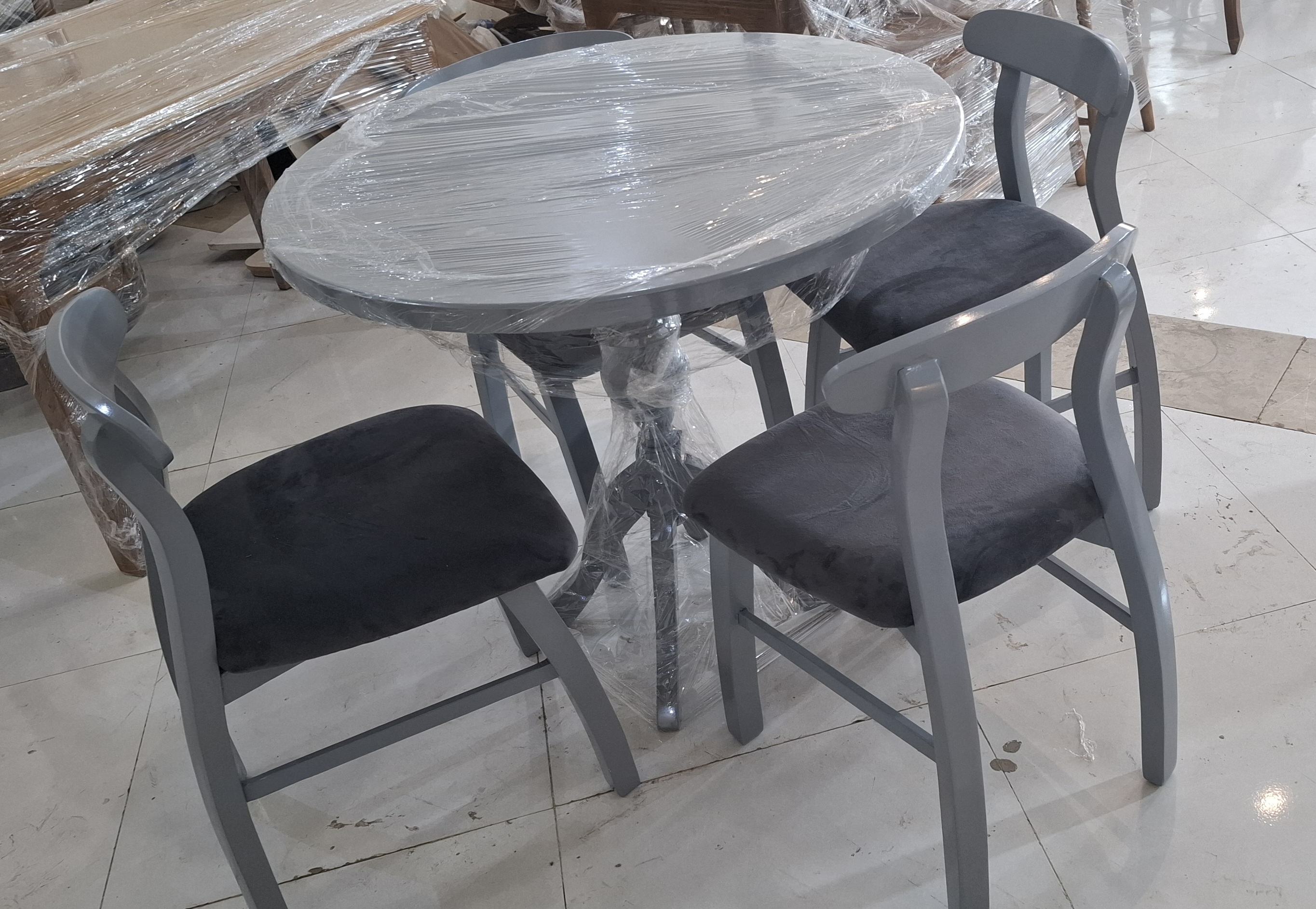 میزغذا خوری خرچنگی چوب روس درجه رنگ‌جوب و پارچه بر اساس انتخاب مشتری
