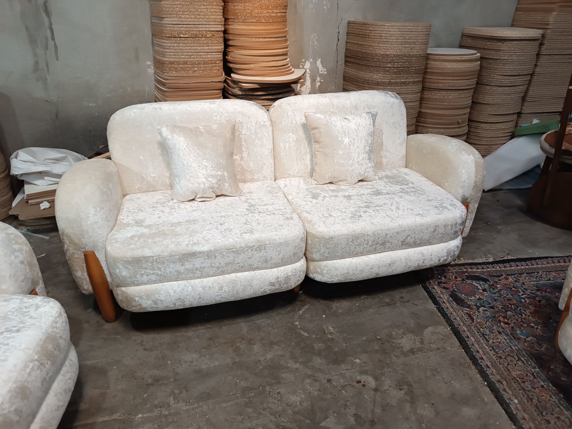 تولید و پخش مبل ال تدی کلاف چوب روس دوسال ضمانت